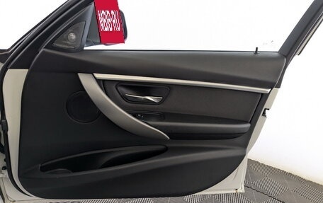 BMW 3 серия, 2017 год, 2 770 000 рублей, 25 фотография