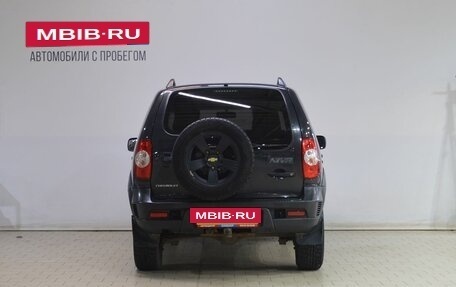 Chevrolet Niva I рестайлинг, 2017 год, 699 000 рублей, 6 фотография