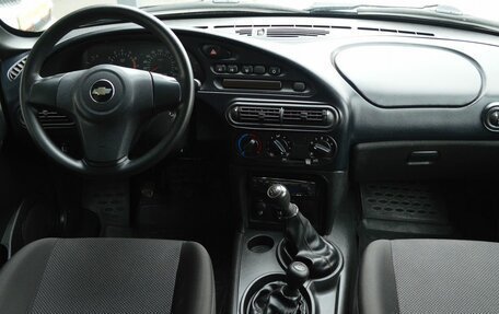 Chevrolet Niva I рестайлинг, 2017 год, 699 000 рублей, 10 фотография