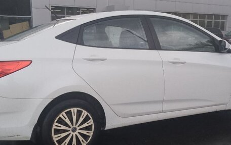 Hyundai Solaris II рестайлинг, 2013 год, 760 000 рублей, 7 фотография