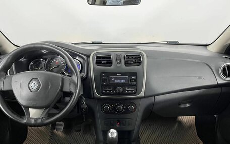 Renault Logan II, 2017 год, 765 000 рублей, 11 фотография