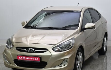 Hyundai Solaris II рестайлинг, 2011 год, 745 000 рублей, 1 фотография