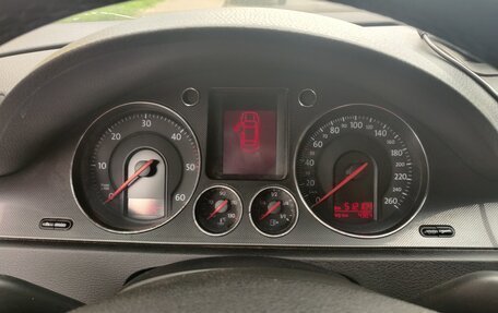Volkswagen Passat B6, 2006 год, 450 000 рублей, 1 фотография