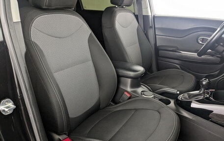 KIA Soul II рестайлинг, 2018 год, 1 400 000 рублей, 24 фотография