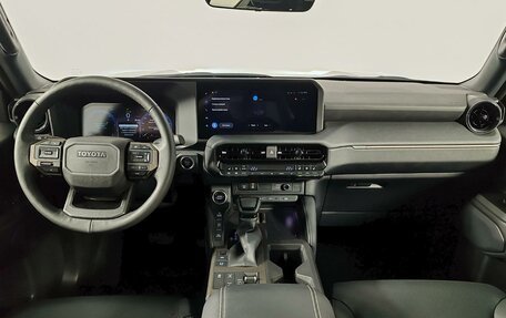 Toyota Land Cruiser Prado, 2024 год, 12 290 000 рублей, 11 фотография