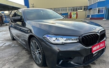 BMW 5 серия, 2019 год, 3 900 000 рублей, 16 фотография