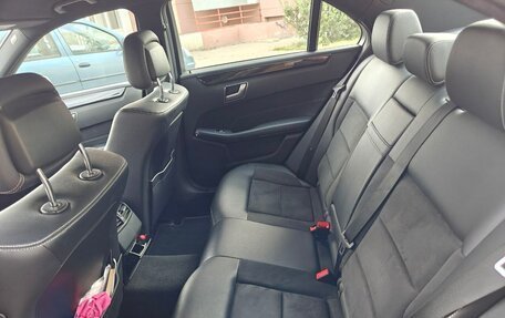 Mercedes-Benz E-Класс, 2013 год, 2 495 000 рублей, 8 фотография