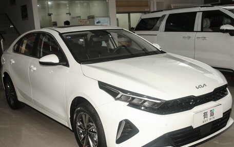 KIA K3, 2025 год, 2 218 862 рублей, 4 фотография