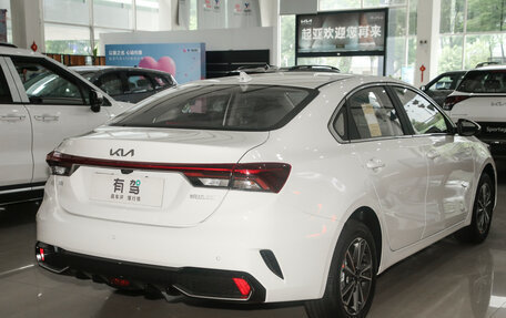 KIA K3, 2025 год, 2 218 862 рублей, 6 фотография