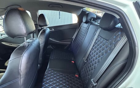 Hyundai Solaris II рестайлинг, 2014 год, 1 200 000 рублей, 8 фотография