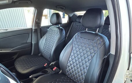 Hyundai Solaris II рестайлинг, 2014 год, 1 200 000 рублей, 7 фотография