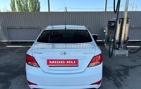 Hyundai Solaris II рестайлинг, 2014 год, 1 200 000 рублей, 4 фотография