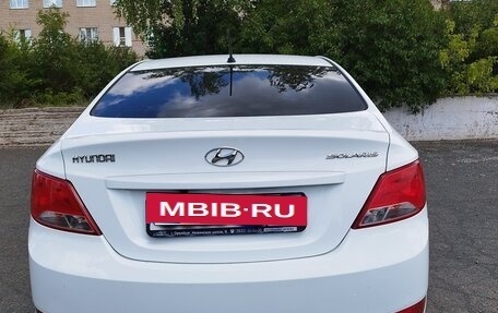 Hyundai Solaris II рестайлинг, 2015 год, 890 000 рублей, 5 фотография