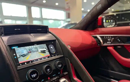 Jaguar F-Type I рестайлинг 2, 2022 год, 5 666 369 рублей, 14 фотография