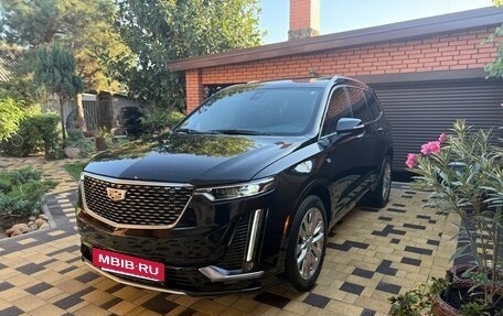 Cadillac XT6 I, 2019 год, 3 950 000 рублей, 5 фотография