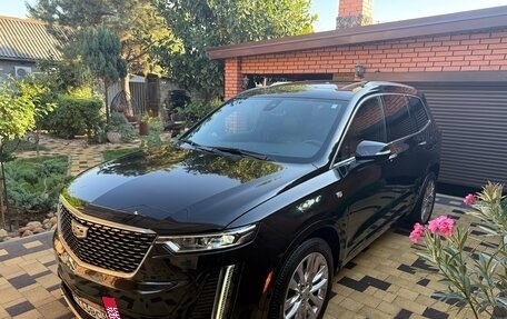 Cadillac XT6 I, 2019 год, 3 950 000 рублей, 3 фотография