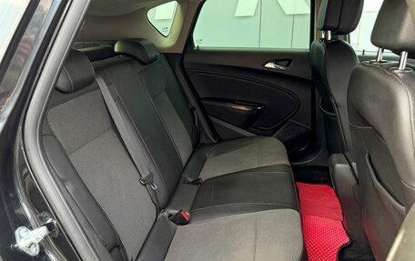 Opel Astra J, 2011 год, 649 000 рублей, 7 фотография