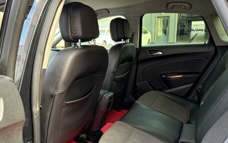 Opel Astra J, 2011 год, 649 000 рублей, 11 фотография