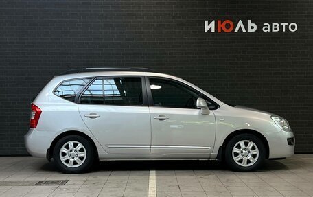 KIA Carens III (RP), 2010 год, 830 000 рублей, 4 фотография