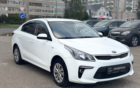 KIA Rio IV, 2017 год, 1 120 000 рублей, 3 фотография