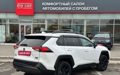 Toyota RAV4, 2019 год, 2 900 000 рублей, 4 фотография