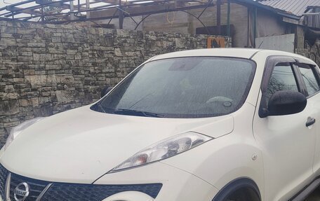 Nissan Juke II, 2013 год, 800 000 рублей, 4 фотография