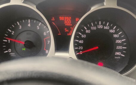 Nissan Juke II, 2013 год, 800 000 рублей, 10 фотография