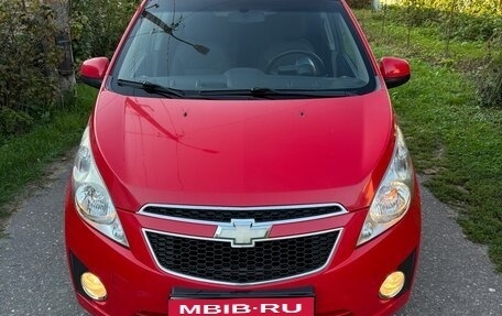 Chevrolet Spark III, 2011 год, 600 000 рублей, 1 фотография