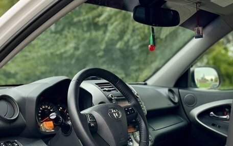 Toyota RAV4, 2010 год, 1 690 000 рублей, 7 фотография