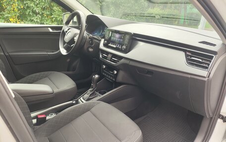 Skoda Rapid II, 2022 год, 1 300 000 рублей, 13 фотография