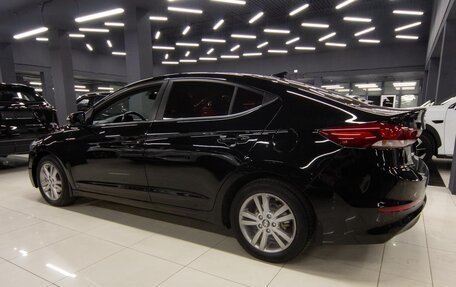 Hyundai Elantra VI рестайлинг, 2017 год, 1 329 000 рублей, 4 фотография