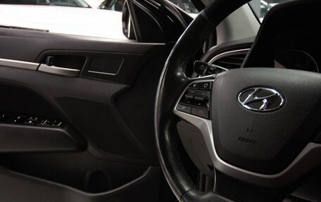 Hyundai Elantra VI рестайлинг, 2017 год, 1 329 000 рублей, 5 фотография