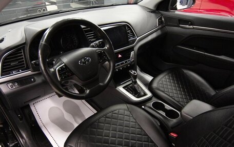 Hyundai Elantra VI рестайлинг, 2017 год, 1 329 000 рублей, 9 фотография