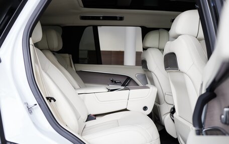 Land Rover Range Rover IV рестайлинг, 2025 год, 23 900 000 рублей, 12 фотография