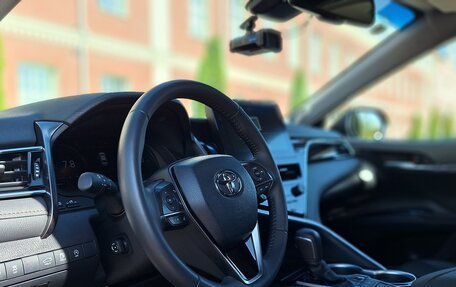 Toyota Camry, 2023 год, 3 970 000 рублей, 19 фотография