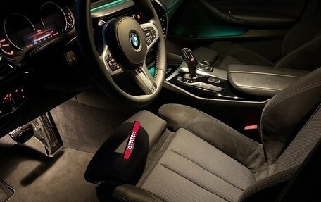 BMW 5 серия, 2018 год, 4 100 000 рублей, 33 фотография