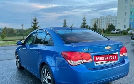 Chevrolet Cruze II, 2011 год, 785 000 рублей, 7 фотография