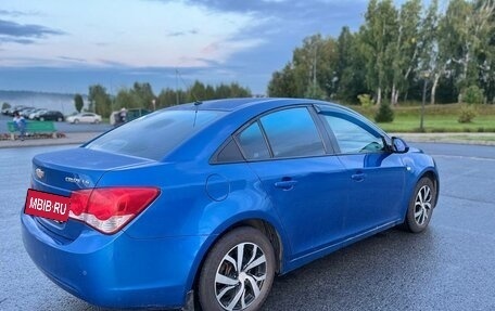 Chevrolet Cruze II, 2011 год, 785 000 рублей, 5 фотография