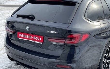 BMW 5 серия, 2018 год, 3 300 000 рублей, 6 фотография