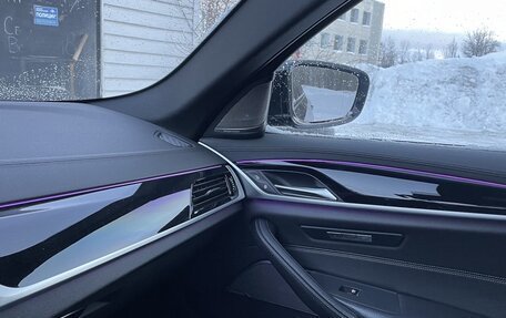 BMW 5 серия, 2018 год, 3 300 000 рублей, 12 фотография