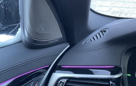 BMW 5 серия, 2018 год, 3 300 000 рублей, 11 фотография