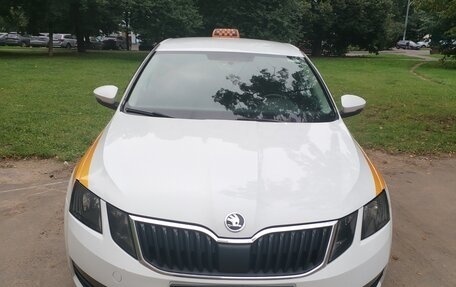 Skoda Octavia, 2019 год, 1 100 000 рублей, 1 фотография