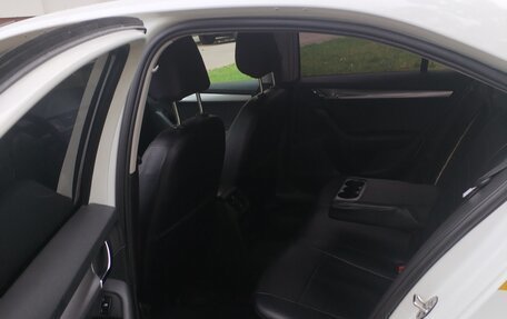 Skoda Octavia, 2019 год, 1 100 000 рублей, 14 фотография