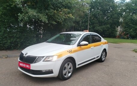 Skoda Octavia, 2019 год, 1 100 000 рублей, 9 фотография
