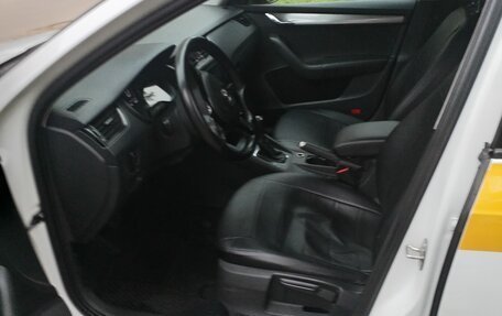 Skoda Octavia, 2019 год, 1 100 000 рублей, 17 фотография