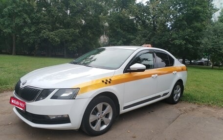 Skoda Octavia, 2019 год, 1 100 000 рублей, 3 фотография