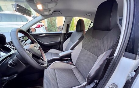 Skoda Rapid I, 2018 год, 998 000 рублей, 4 фотография