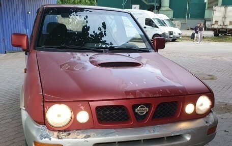 Nissan Terrano II рестайлинг, 1997 год, 440 000 рублей, 1 фотография