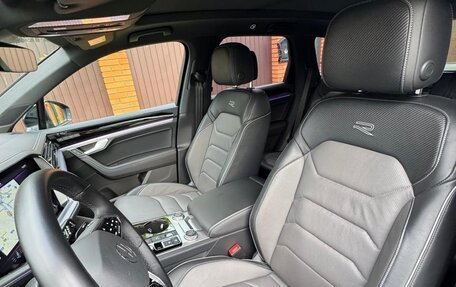 Volkswagen Touareg III, 2022 год, 9 500 000 рублей, 8 фотография