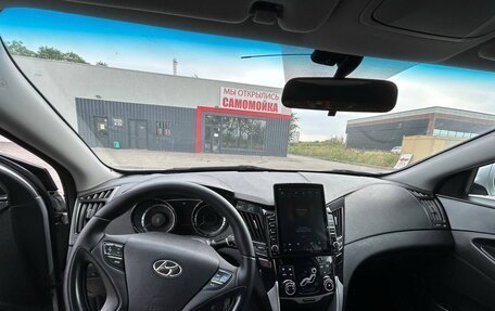 Hyundai Sonata VI, 2011 год, 1 000 000 рублей, 10 фотография